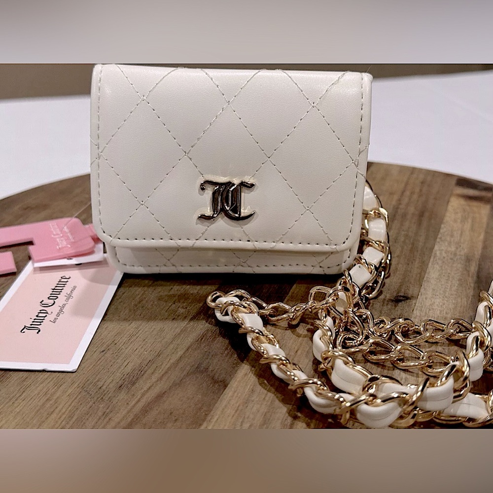 Juicy Couture - Women’s S/M Quilted Gold Chain Belt Wallet